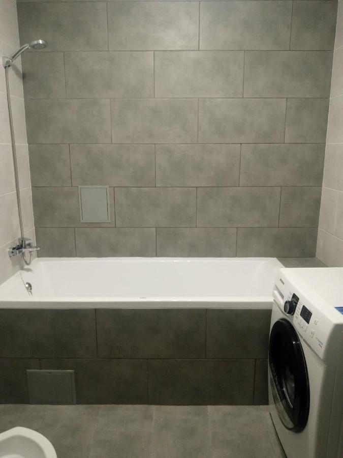 Edelweiss Apartment *