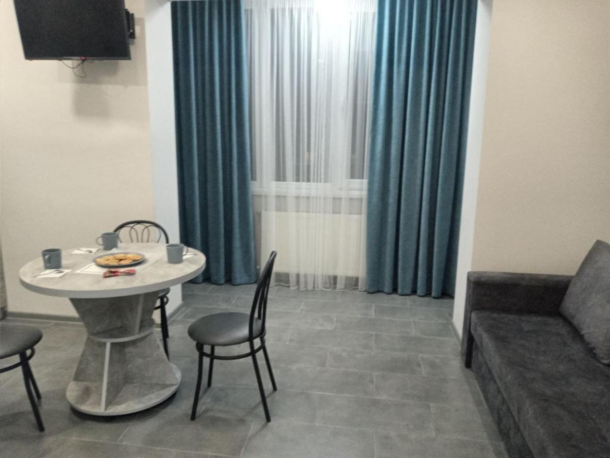 Edelweiss Apartment *